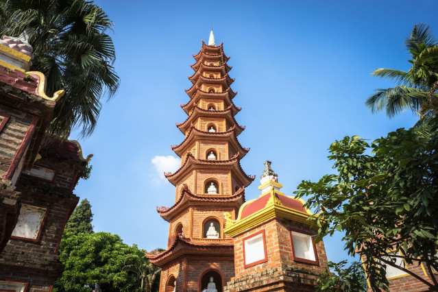 Vietnam Reise: Old Tower Tran Quoc - Hanoi