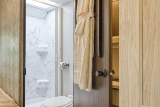 El Monte RV Innenansicht By: El Monte RV Reisebild: El Monte RV Innenansicht