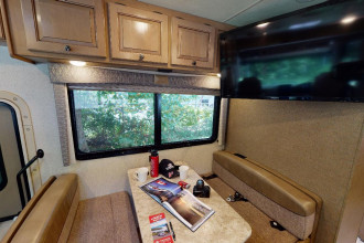 Wohnmobil Urlaub Kanada Fraserway Essbereich By: Fraserway RV Reisebild: Wohnmobil Urlaub Kanada Fraserway Essbereich