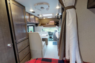 Wohnmobil Urlaub Kanada Fraserway C-Medium Innenansicht By: Fraserway RV Reisebild: Wohnmobil Urlaub Kanada Fraserway C-Medium Innenansicht