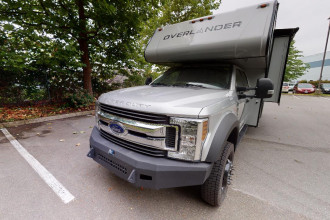 Wohnmobil Urlaub Kanada Fraserway Overlander Außenansicht By: Fraserway RV Reisebild: Wohnmobil Urlaub Kanada Fraserway Overlander Außenansicht