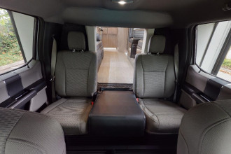 Wohnmobil Urlaub Kanada Fraserway Overlander Fahrerkabine By: Fraserway RV Reisebild: Wohnmobil Urlaub Kanada Fraserway Overlander Fahrerkabine