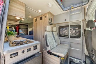 Road Bear RV Innenansicht By: Road Bear RV Reisebild: Road Bear RV Innenansicht