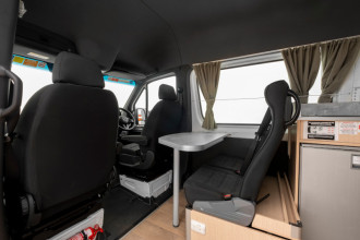 Reisebild: Britz Hitop innen