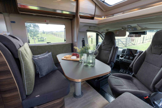 Britz Wanderer innen By: THL Reisebild: Britz Wanderer innen