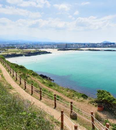 Foto 4 Hamdeok Beach, Jeju Island