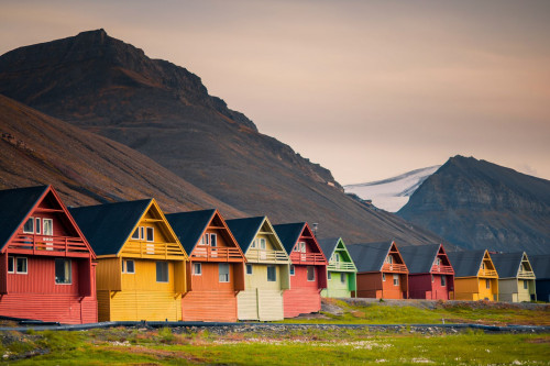 Spitzbergen Reise -Häuser-Longyearbyen