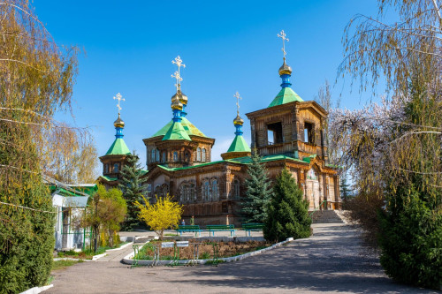 Kasachstan Kirgisistan Reise - Dreifaltigkeitskirche in Karakol Kasachstan Kirgisistan Reise - Dreifaltigkeitskirche in Karakol
