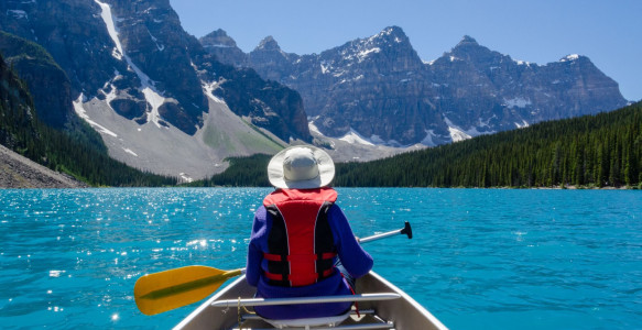 Reisebild - Kanada Reise: Kajak fahren Moraine Lake