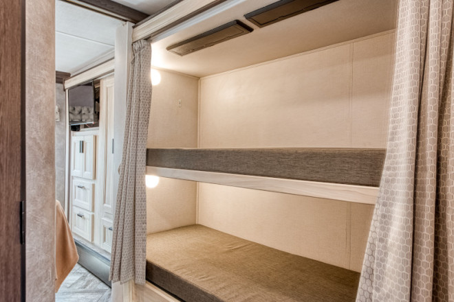 El Monte RV Innenansicht Foto des Modells - El Monte RV Innenansicht