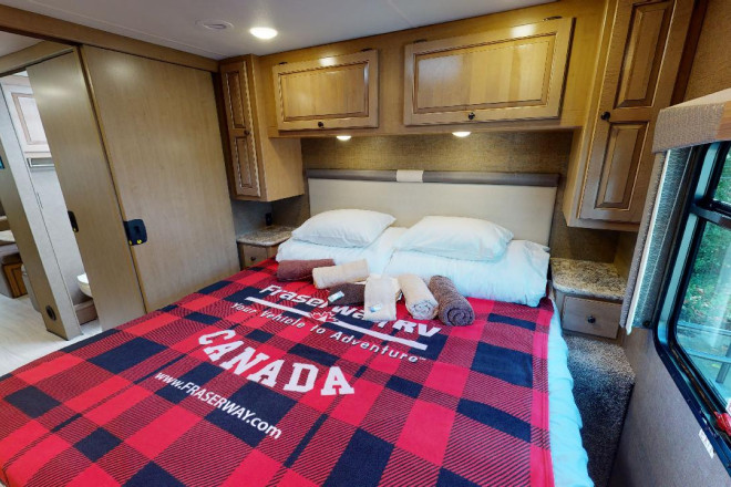 Foto des Modells - Wohnmobil Urlaub Kanada Fraserway Schlafbereich