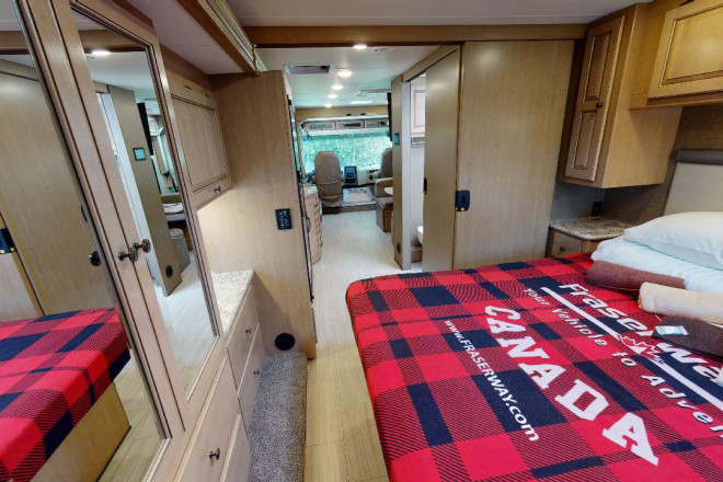Foto des Modells - Wohnmobil Urlaub Kanada Fraserway Schlafbereich