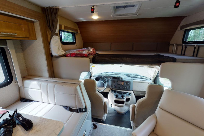 Foto des Modells - Wohnmobil Urlaub Kanada Fraserway C-Large Innenansicht