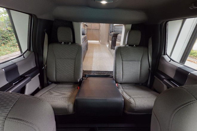 Foto des Modells - Wohnmobil Urlaub Kanada Fraserway Overlander Fahrerkabine