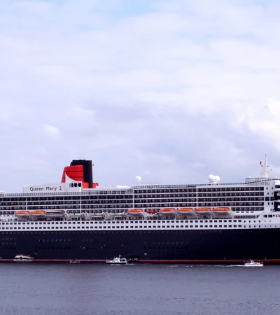 Foto 3 Queen Mary 2 