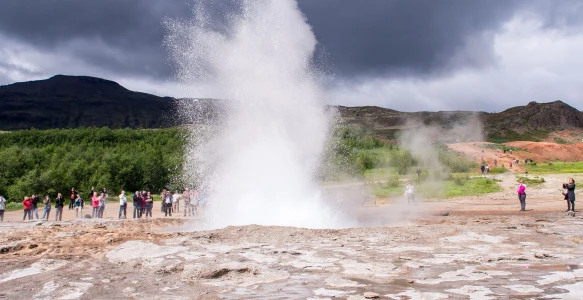 Reisebild - Island Reise - Geysir Strokkur